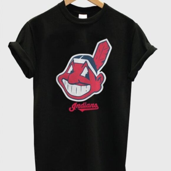 MLB Chief Wahoo Cleveland Indians T Shirt Vintage Baseball Sports Fan Graphic - Picture 1 of 5